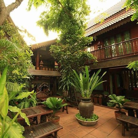 Baifern Homestay Аюттхая Екстер'єр фото